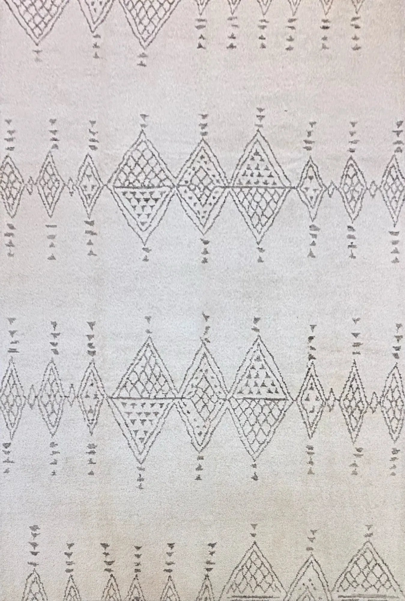 Main rug