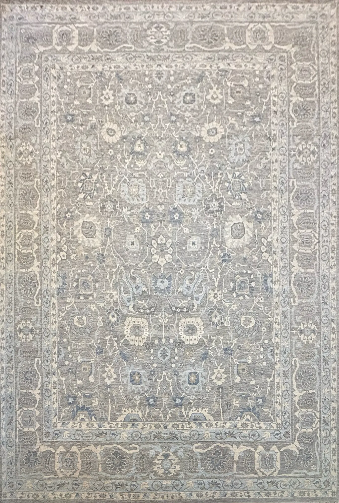 Main rug