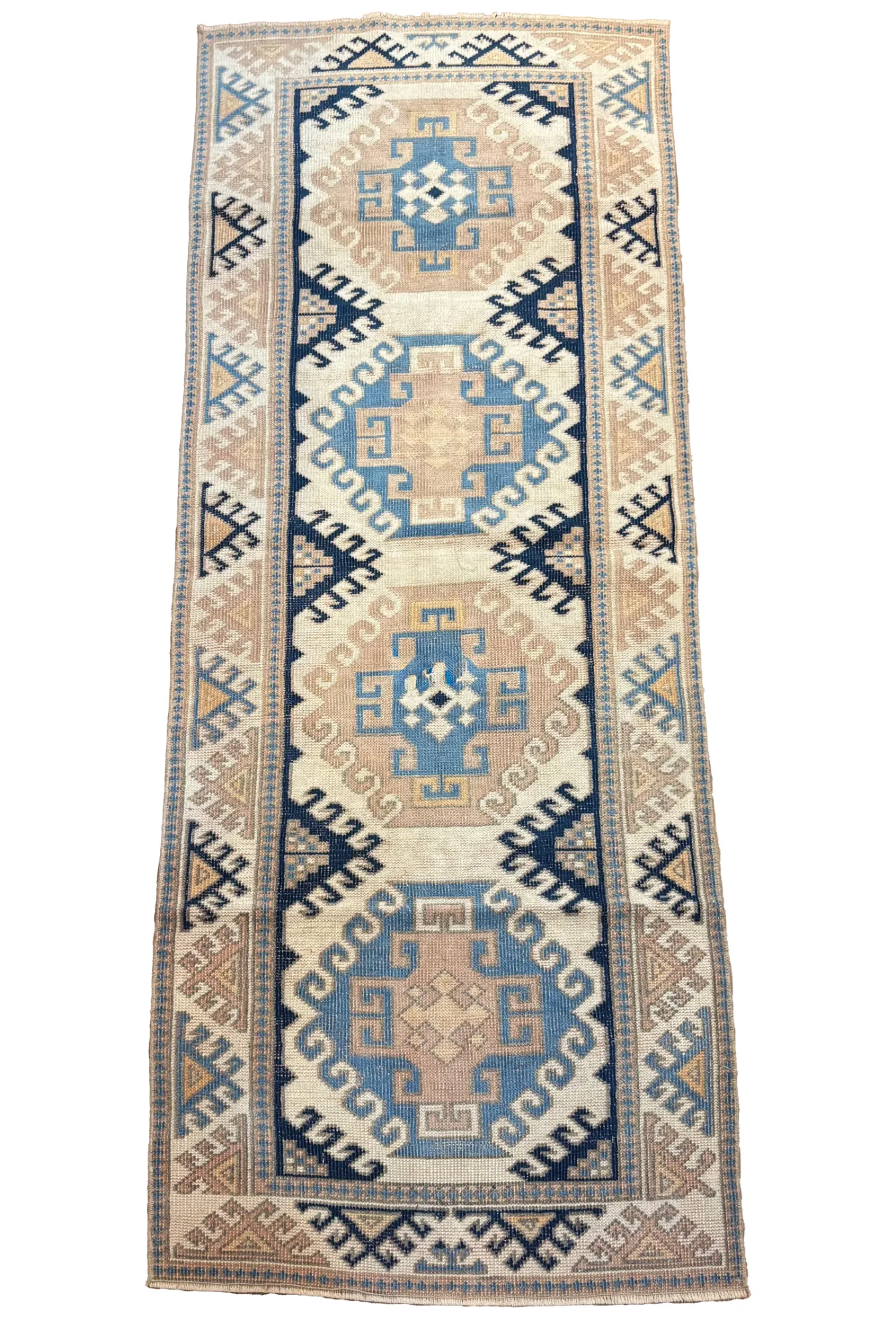 Main rug