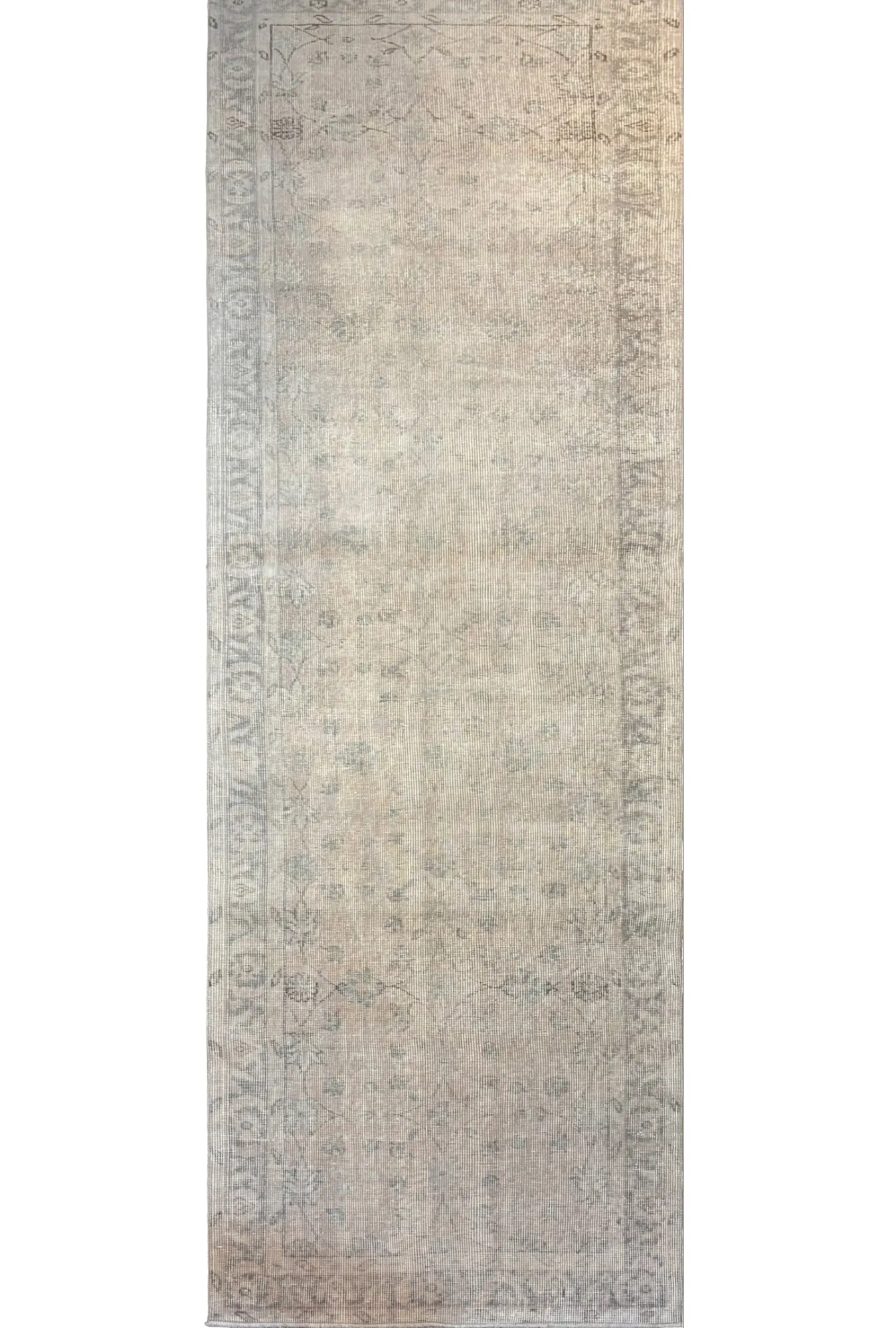 Main rug
