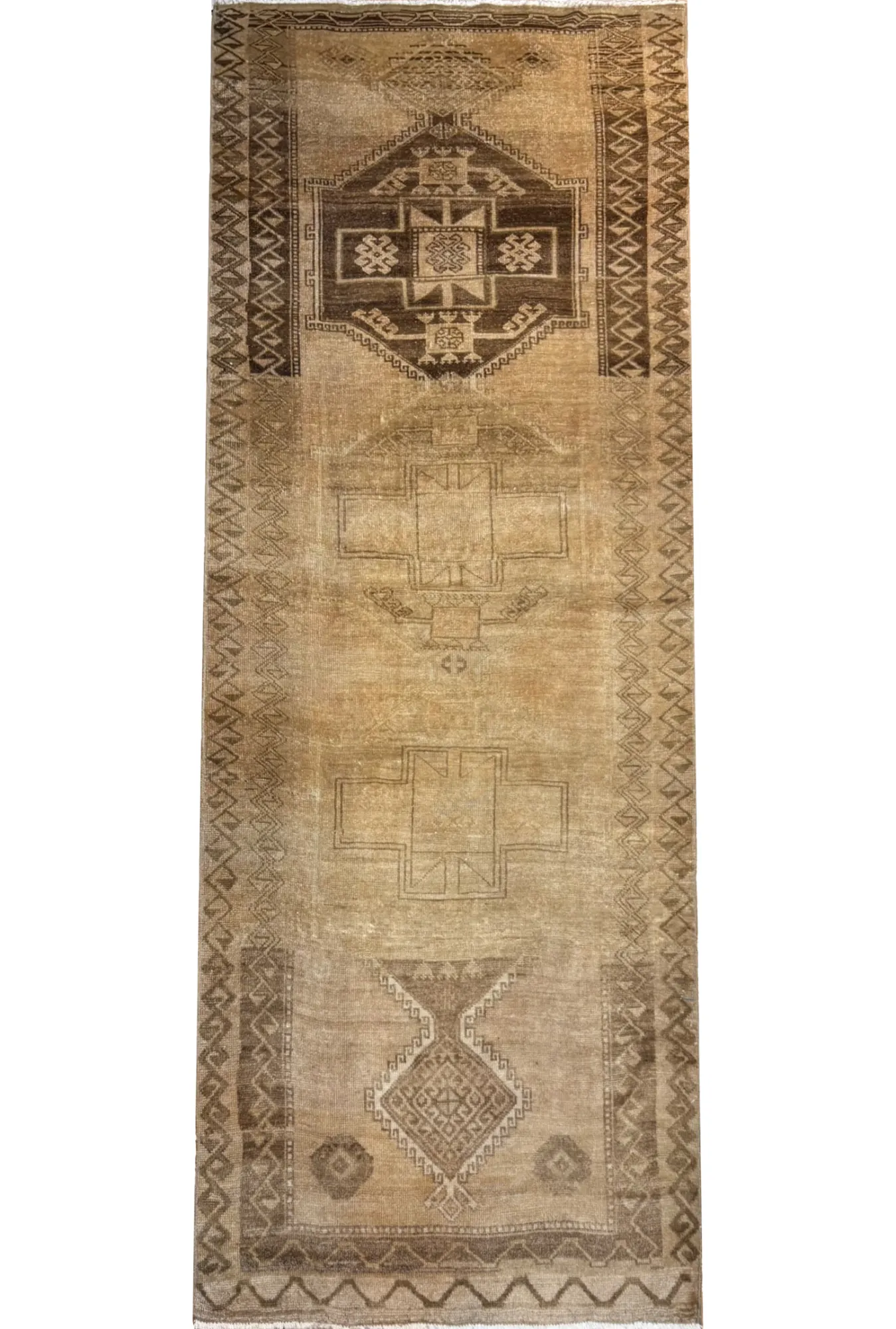 Main rug