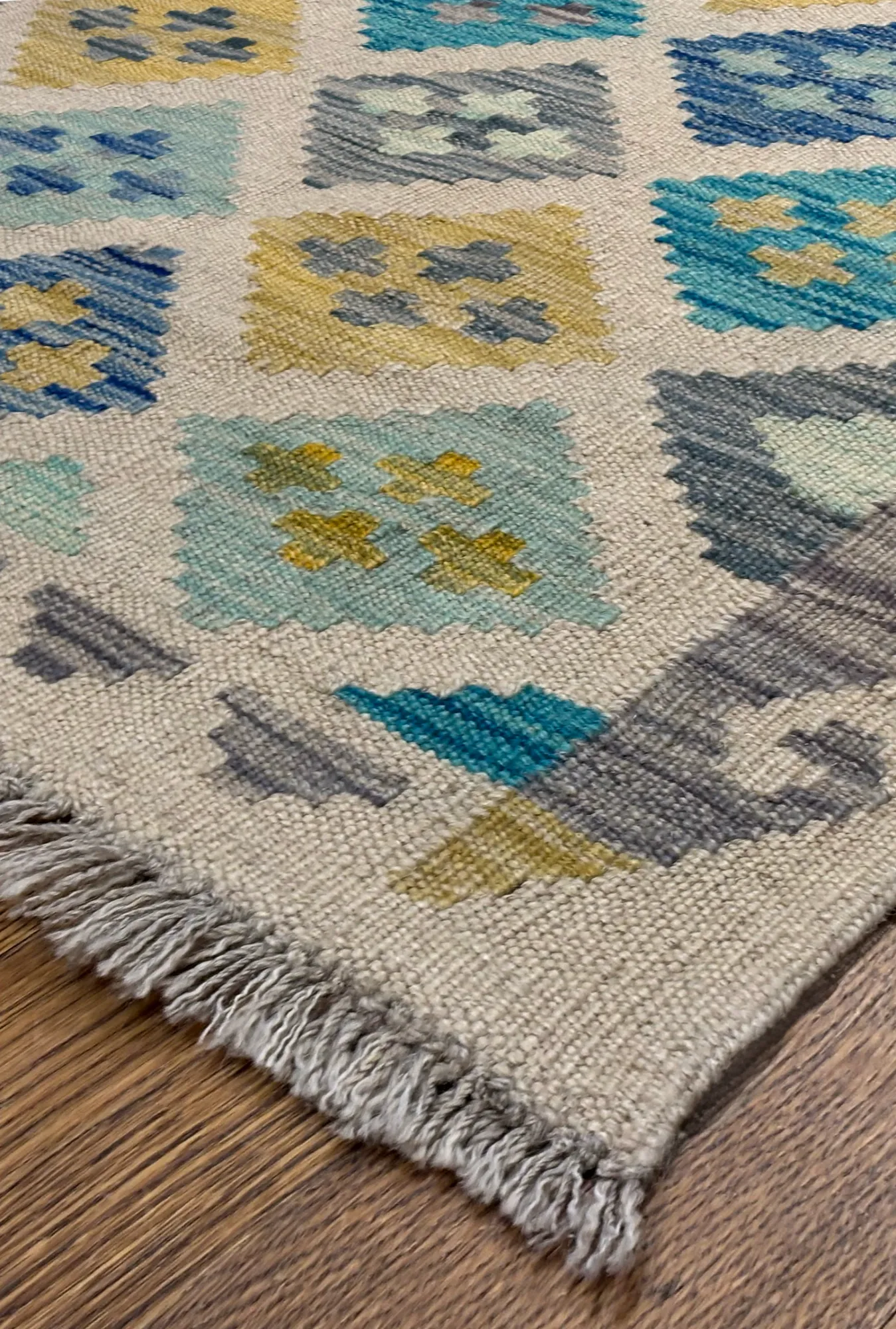 2'6 x 9'8 Runner Hand-Knotted Oriental Rug #RN116 - Palace Oriental Rugs - Detail Angle